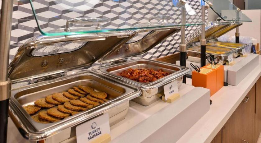 Holiday Inn Express Camden Hotel By Ihg Ngoại thất bức ảnh